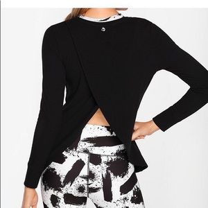 Lorna Jane Easy Wear Long Sleeve Top Tulip Hem